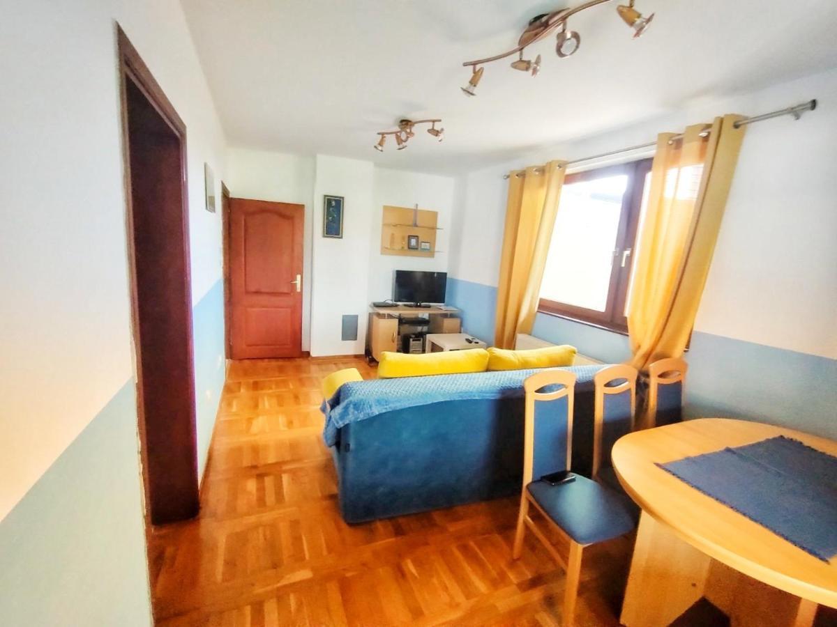 Plavi Apartman Airport Beograd Ngoại thất bức ảnh