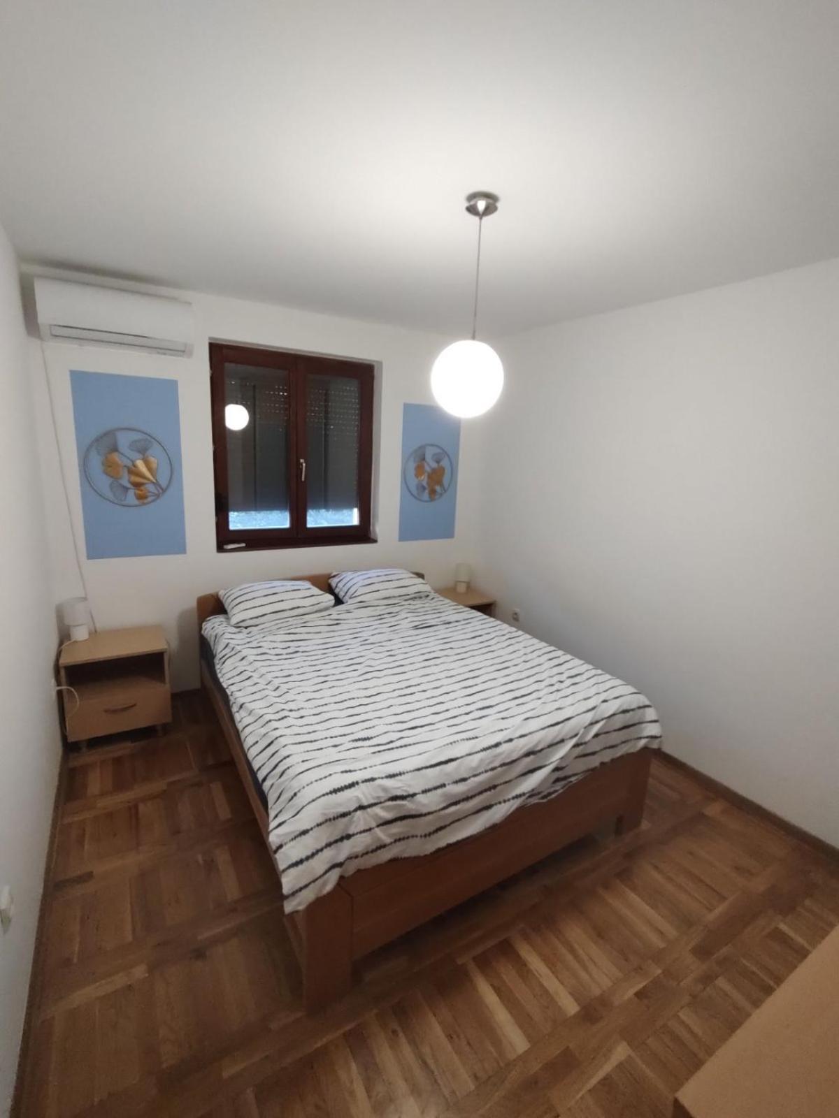 Plavi Apartman Airport Beograd Ngoại thất bức ảnh